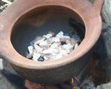 A picture of step 1 of Shallots Roasted Potato.