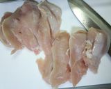 A picture of step 1 of Tender Fried Chicken Breast with Mayonnaise and Soy Sauce.