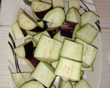 Foto langkah ke 1 dari resep Terong saus tiram.