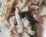 Hình bước làm 1 của món Canh củ nấu cá quả, rau cần
