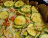 Foto del paso 5 de la receta: Tarta de Zucchini con Base de Papa Dorada