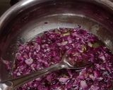 देसी लाल गुलाब का पन्ना (शरबत) रेसिपी चरण 3 फोटो