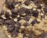 A picture of step 5 of Peanut Butter & Chocolate Cookies.
