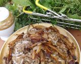 A picture of step 6 of Mujaddara (Lebanese Rice and Lentils).