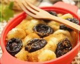 A picture of step 7 of Microwaved Strawberry Bread Pudding.