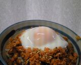 A picture of step 3 of Warm and Creamy Egg Natto Rice.