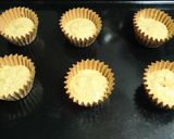 A picture of step 7 of Fluffy Tea-Flavored Cupcakes.