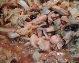 A picture of step 6 of Chicken'n cabbage.