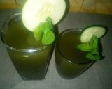 A picture of step 1 of Mint cucumber lemonade.