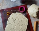Une image de l'étape 6 de Biscuits à la Confiture de Fraises 🍓.