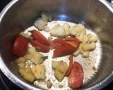 A picture of step 2 of Southern-Style Sour Soup.