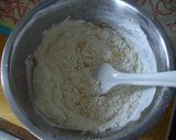 A picture of step 4 of Easy Apple Cake.