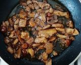 Foto del passaggio 1 della ricetta Boscaiola Speciale 😋😋