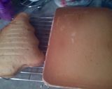 A picture of step 4 of Sunshines Christmas Yellow Cake and Butter Cream.