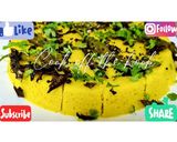 A picture of step 8 of Rava Dhokla- Semolina Sponge Squares.