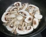 Foto del paso 3 de la receta: Espagueti de calabacín con champiñones y gambas