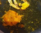 Foto langkah ke 1 dari resep Udang Kentang Kuah Kuning.