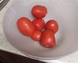 A picture of step 2 of Bhindi ka salun.