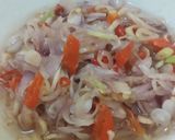 Foto langkah ke 8 dari resep Ikan Patin Sambal Matah.