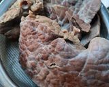 Foto langkah ke 1 dari resep Dendeng Paru Lado Hijau.