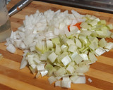 Foto del paso 3 de la receta: Conejo al tomillo y romero en olla rápida