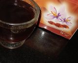 A picture of step 3 of Persian kehwa.
