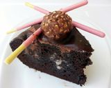 A picture of step 12 of Chocolate Cake Top Ferrero Rocher.