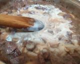Foto del paso 3 de la receta: Strogonoff de vacuno con champiñones