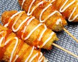 Foto langkah ke 4 dari resep Corndog sosis.