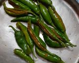A picture of step 2 of Stuffed Garlic chilli.