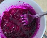 Foto langkah ke 1 dari resep Dalgona Dragon Fruit.
