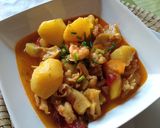 Foto del paso 10 de la receta: Patatas guisadas con sepia y gambas