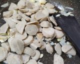Foto langkah ke 2 dari resep Tumis Pokcoy Bakso.
