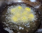 A picture of step 4 of Moong Dal Pakora.