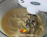 Foto del paso 4 de la receta: Cómo hacer ganache de chocolate blanco y cómo teñirlo