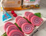 Foto langkah ke 5 dari resep Lapis Gulung Tapioka.