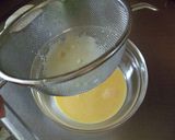 A picture of step 6 of Egg Tarts.