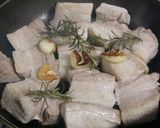 A picture of step 8 of Crispy Sautéed Pork Belly.