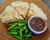 Foto langkah ke 5 dari resep 17. Martabak Daging Sambal Cengek.