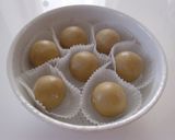 A picture of step 8 of Brown Sugar Manju.