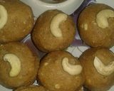 हेल्थी & टेस्टी आटा लड्डू (Healthy & tasty atta ladoo recipe in hindi) रेसिपी चरण 3 फोटो