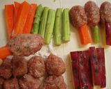 A picture of step 3 of Hamburger Steak Sticks Shaped Like Horsetails.