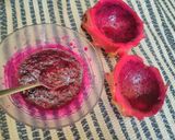 Foto langkah ke 2 dari resep Agar-Agar Buah Naga.