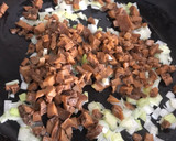 Foto del paso 3 de la receta: Crepes de espinacas rellenos de pollo