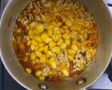 A picture of step 5 of Vegetable maggi.