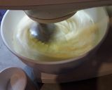Foto del paso 1 de la receta: Bizcochuelo con harina 0000