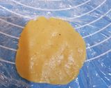Foto langkah ke 5 dari resep Melonpan / roti melon dorami / roti manis jepang.