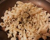 Foto del paso 5 de la receta Salteado de champiñones y pasta