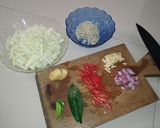 Foto langkah ke 1 dari resep 261. Tumis Kates Teri Medan.