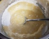 Une image de l'étape 2 de Muffins à l'ananas et aux noix.